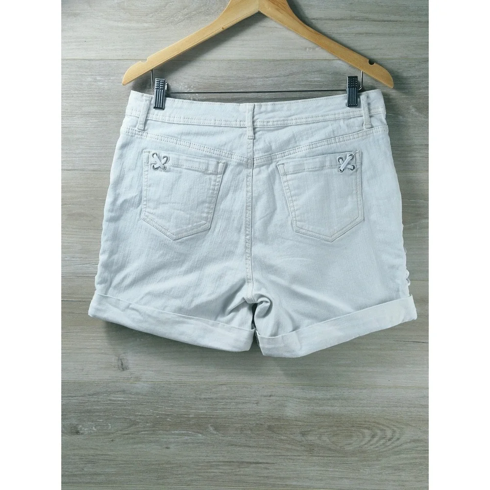 Bandolino Mandie Shorts Women 12P White Excellent Lace Up Denim